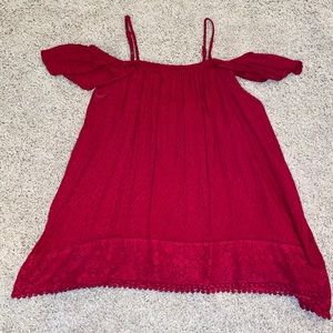 Spaghetti strap/off the shoulder.